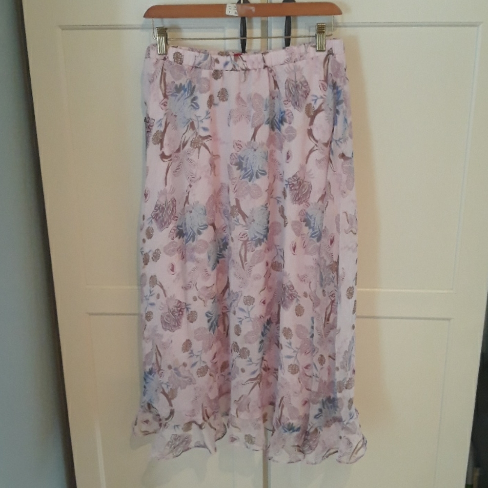 Vince Camuto Womens Poetic Blooms Asymmetric skirt - Picture 2 of 3